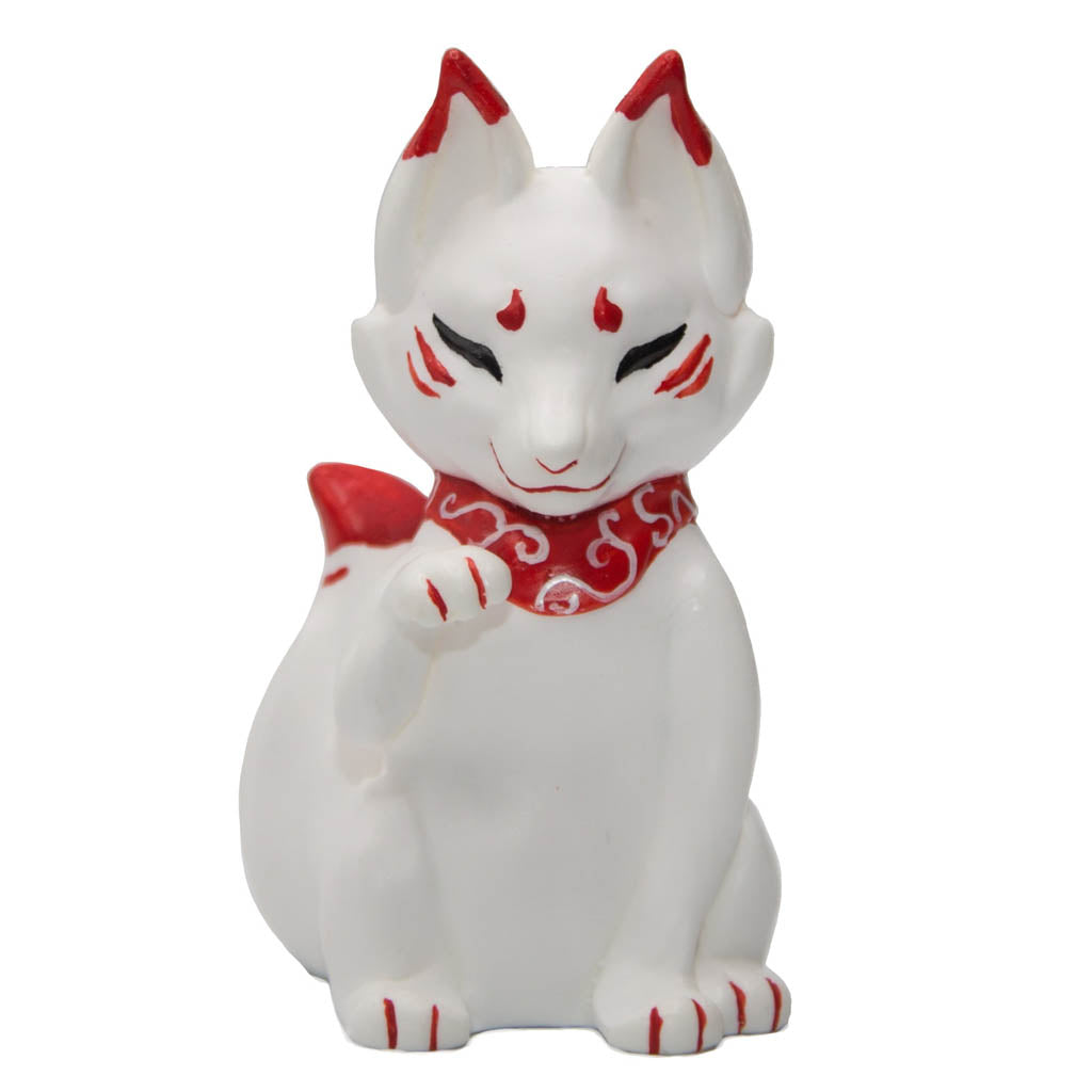 Sumi Kitsune Figurine – SixthLeafClover Studios